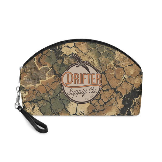 Cracked Earth dopp kit